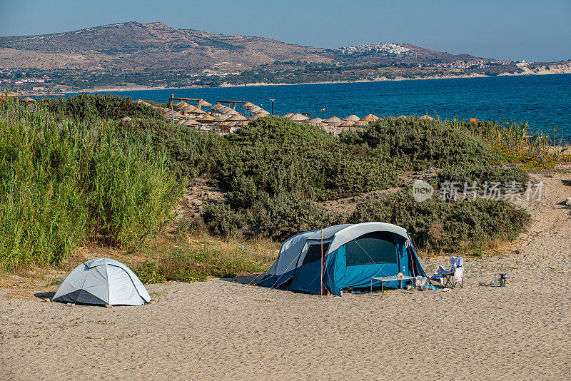 帐篷露营在伊兹密尔，Çeşme, Altınkum